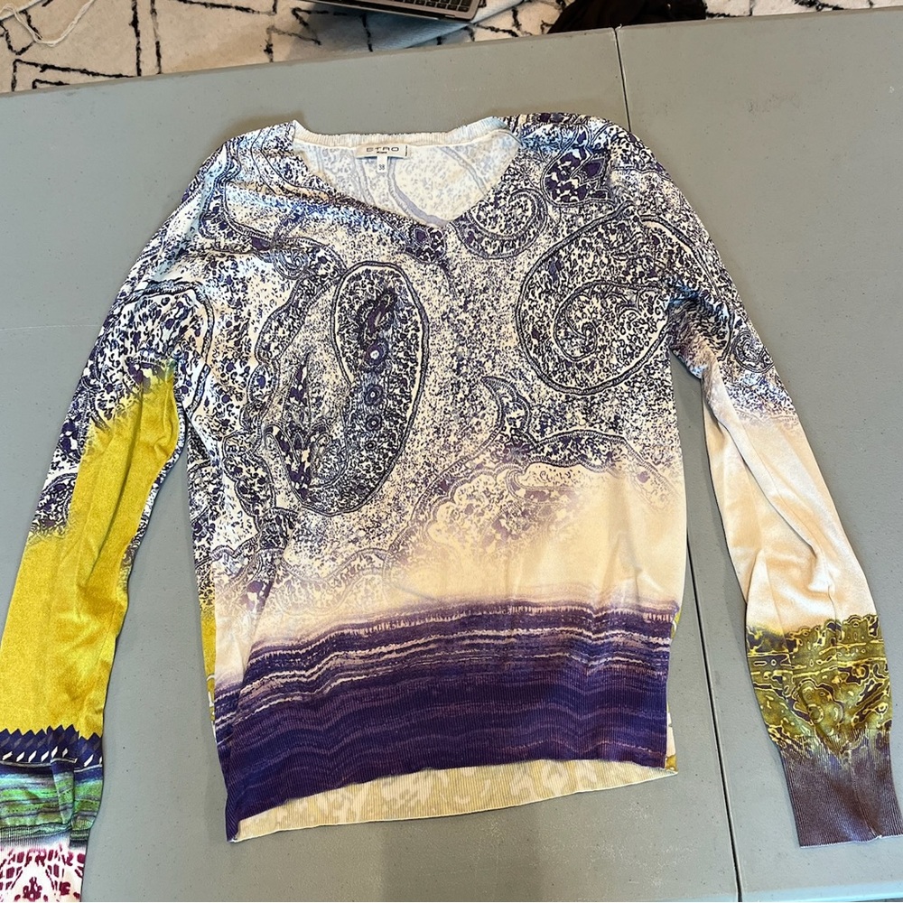 Etro Purple and White Paisley V-Neck Top